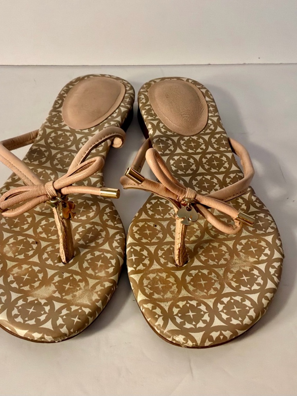 KATE SPADE..pink leather sandals